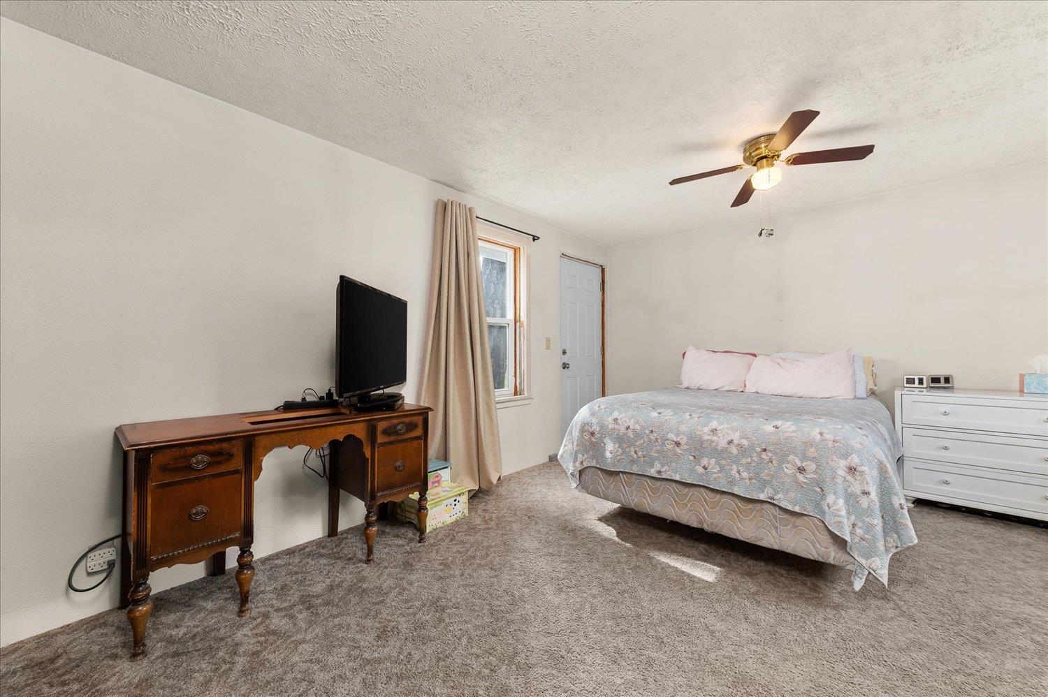 2109 North Barker Road Greenacres, WA 99016 - Photo 16 of 50