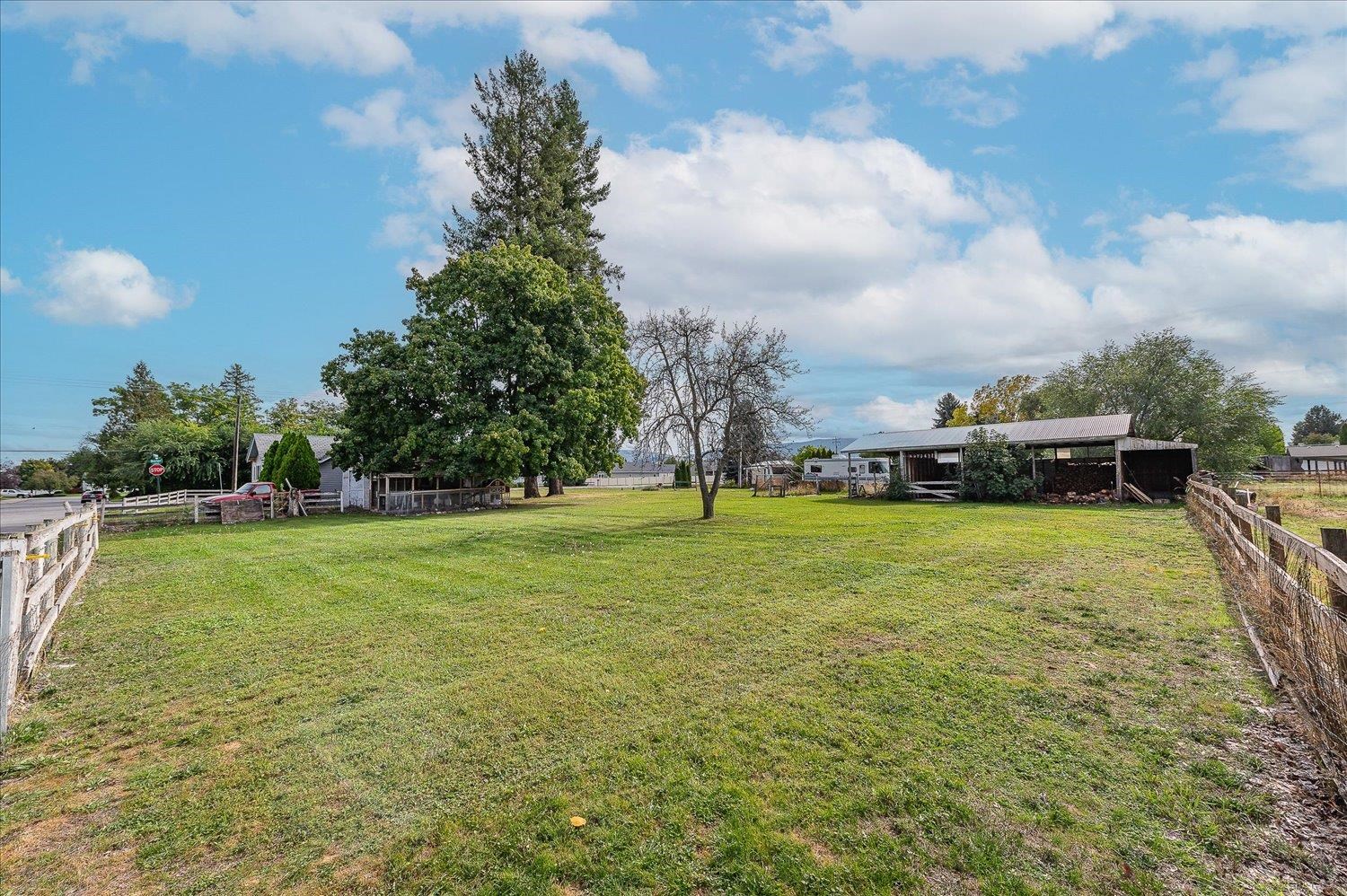 2109 North Barker Road Greenacres, WA 99016 - Photo 30 of 50