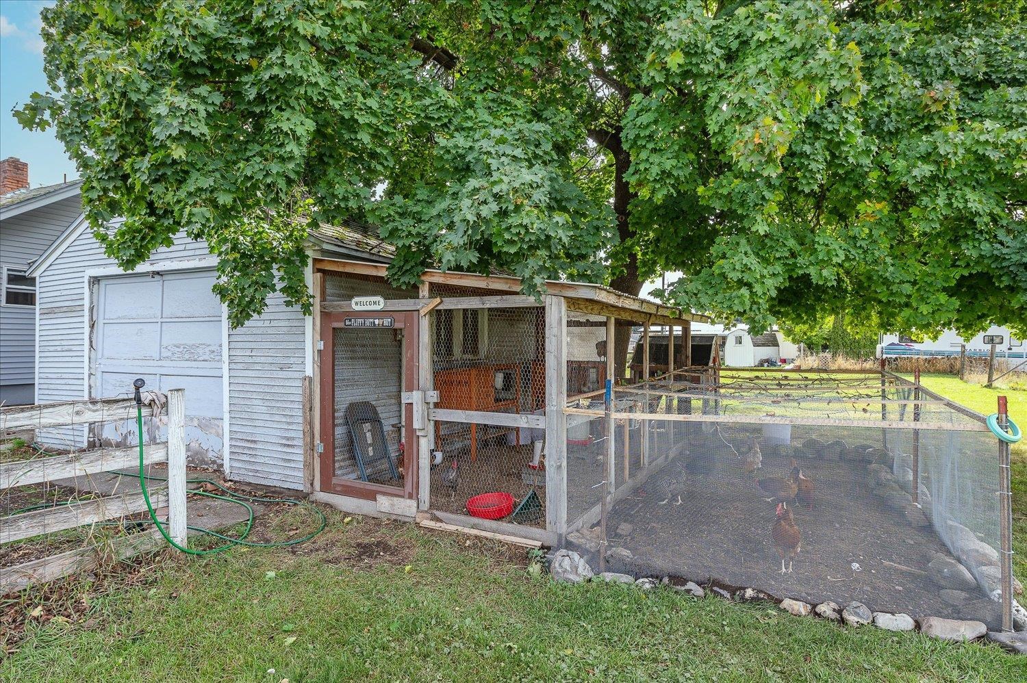 2109 North Barker Road Greenacres, WA 99016 - Photo 33 of 50