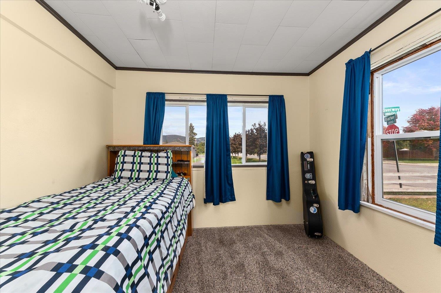 2109 North Barker Road Greenacres, WA 99016 - Photo 8 of 50