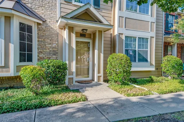 $2,050 | 2316 Durango Ridge Drive, Bedford, TX 76021