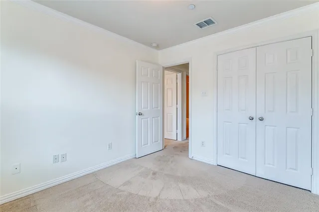 $2,050 | 2316 Durango Ridge Drive, Bedford, TX 76021