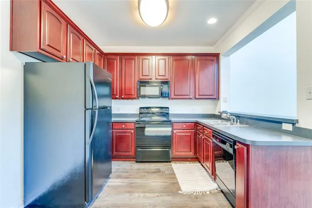 $2,050 | 2316 Durango Ridge Drive, Bedford, TX 76021