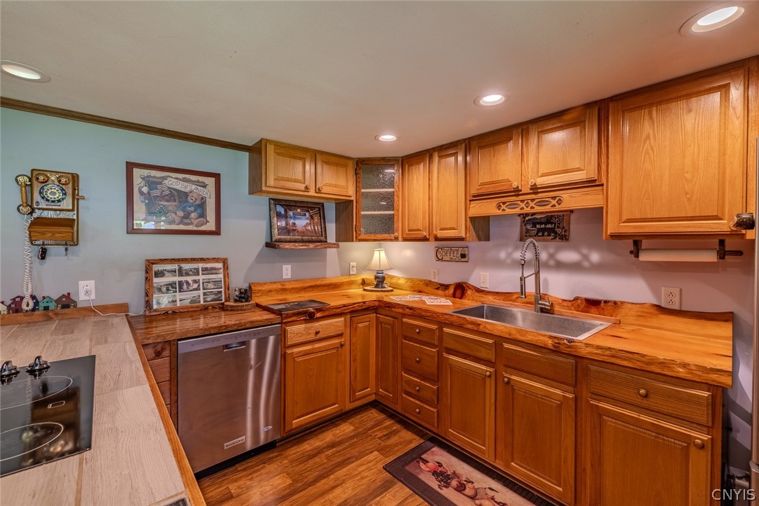 7037 Townline Road Rome, NY 13440 - Photo 8 of 48 large workstation sink and lots of counter space t