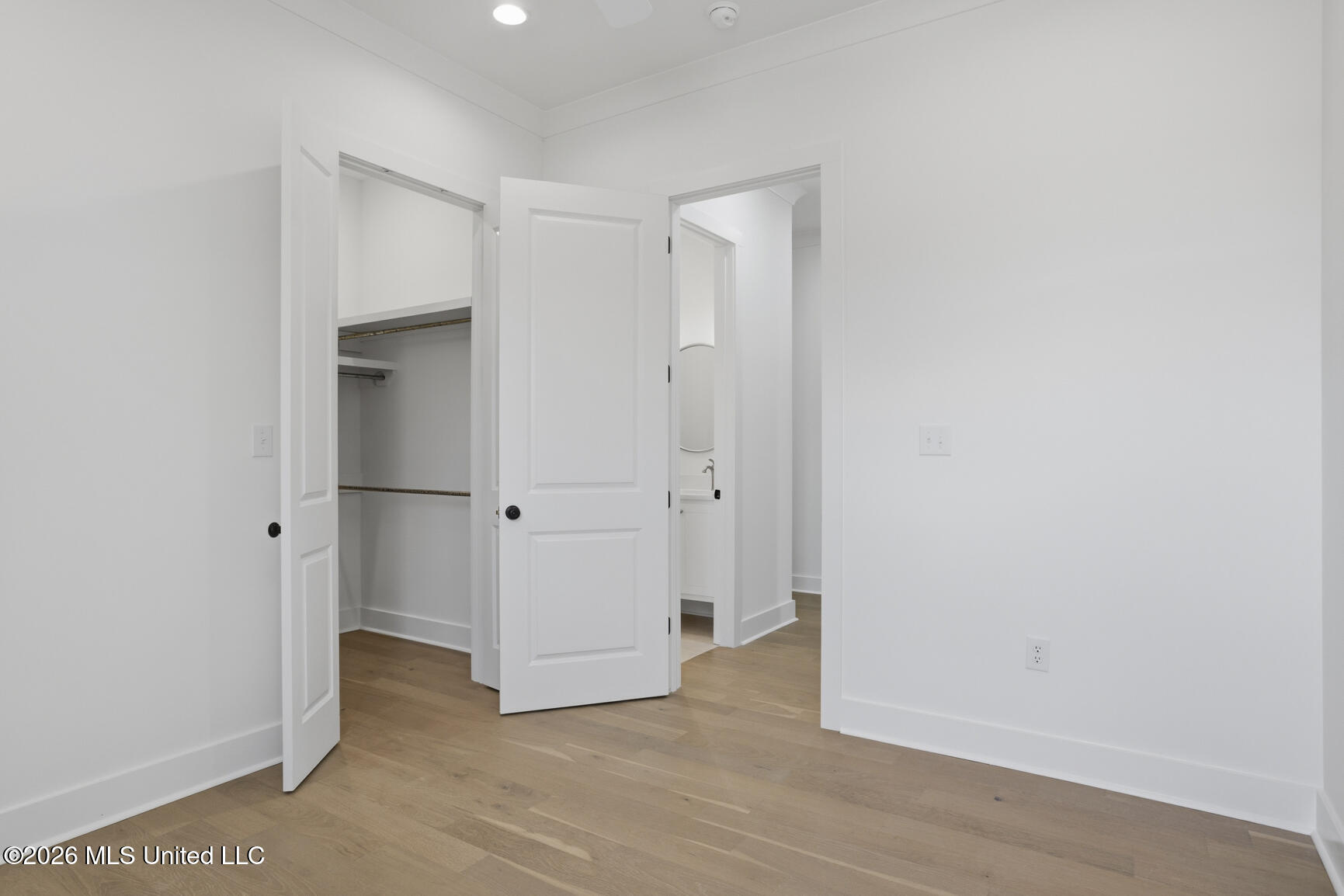 138 Coventry Lane Canton, MS 39046 - Photo 12 of 49 138 Coventry Lane-8