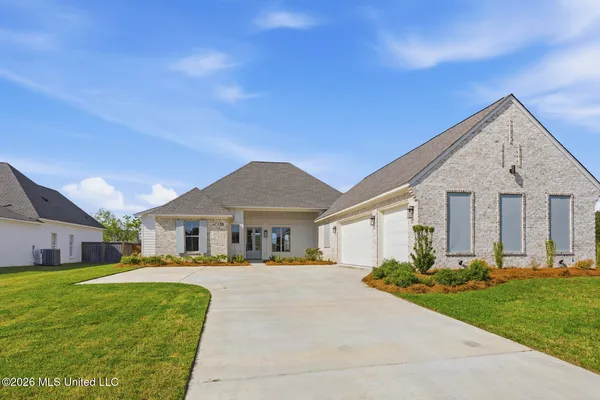 $459,000 | 138 Coventry Lane, Canton, MS 39046