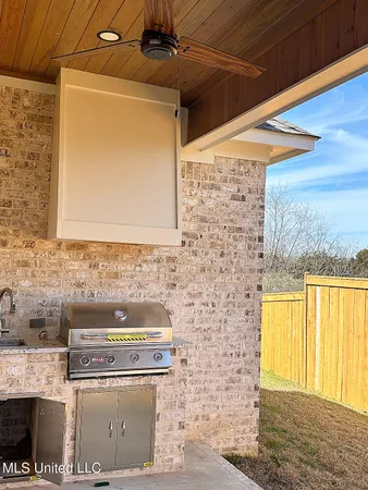 $459,000 | 138 Coventry Lane, Canton, MS 39046