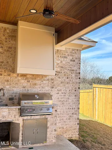 $459,000 | 138 Coventry Lane, Canton, MS 39046