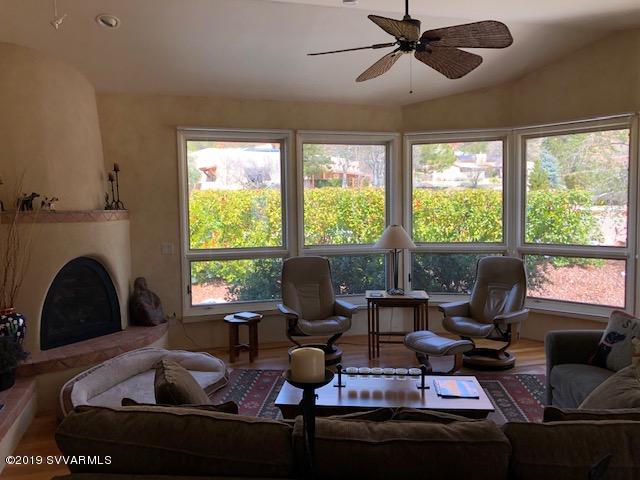 175 Redrock Road Sedona, AZ 86351 - Photo 6 of 19 IMG_0858