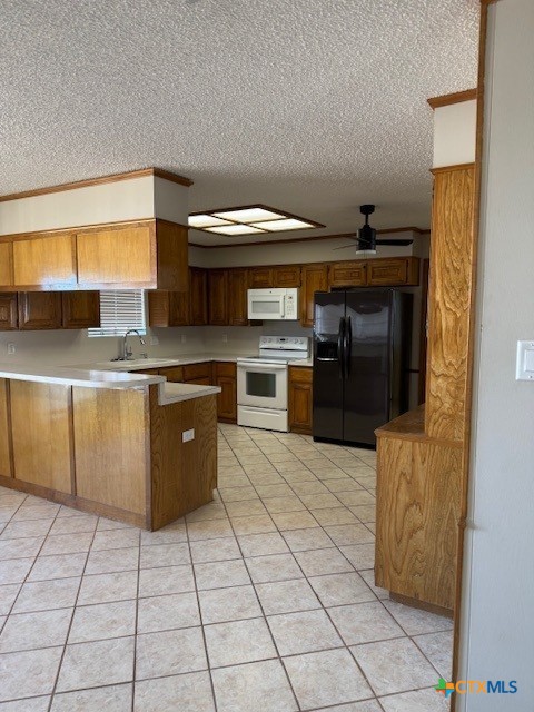 159 Biels Loop Killeen, TX 76542 - Photo 5 of 15 Kitchen