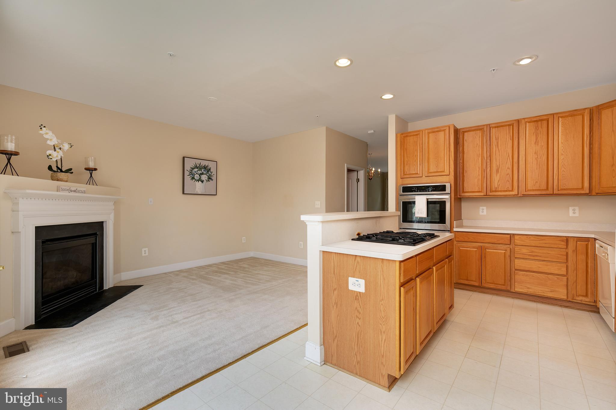 604 Cedar Spring Street Gaithersburg, MD 20877 - Photo 13 of 37 Gallery Image 13
