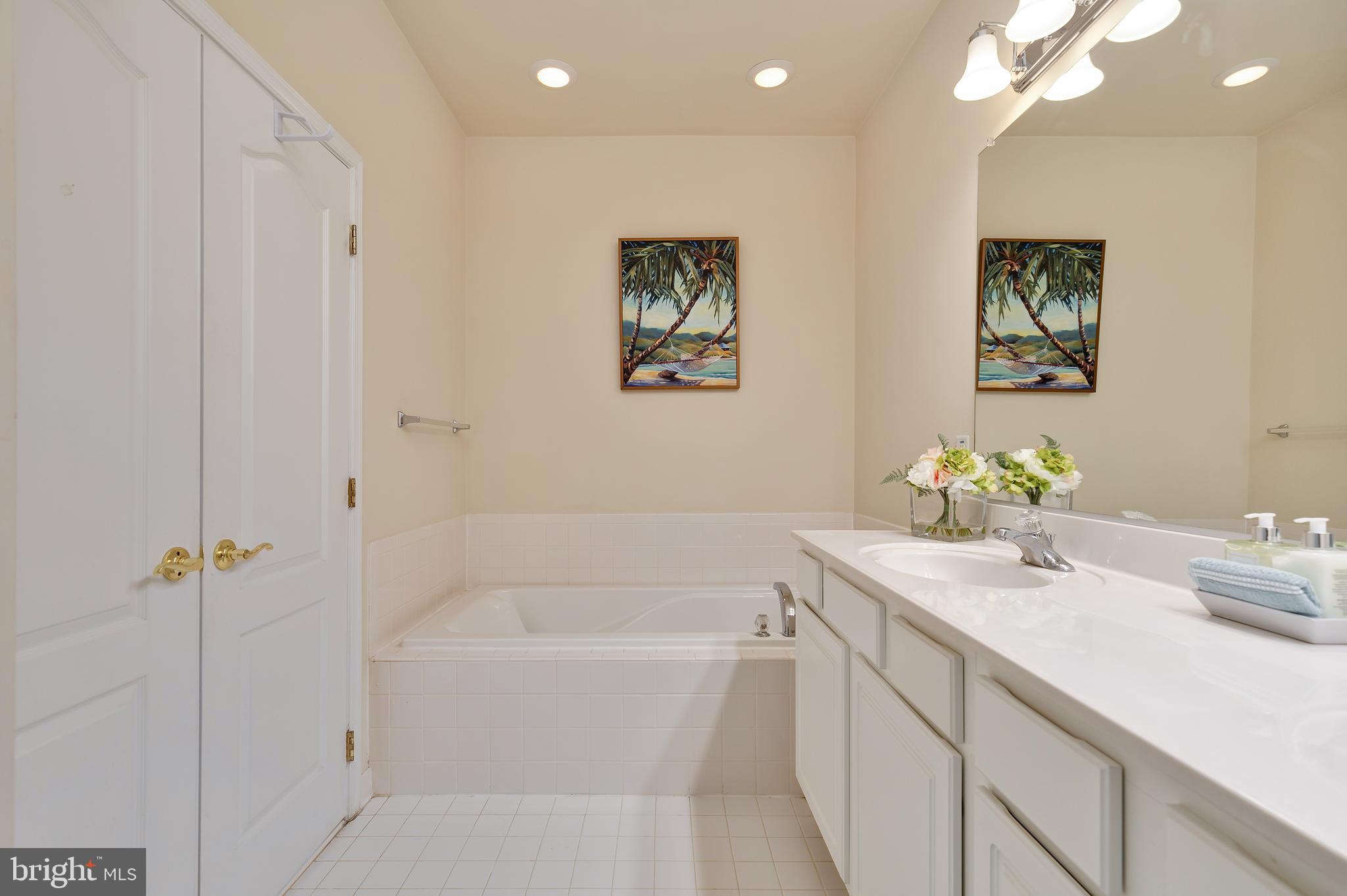 604 Cedar Spring Street Gaithersburg, MD 20877 - Photo 26 of 37 Gallery Image 26