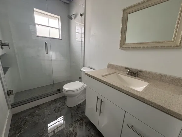 $2,800 | 1160 East 12th Street, Stuart, FL 34996