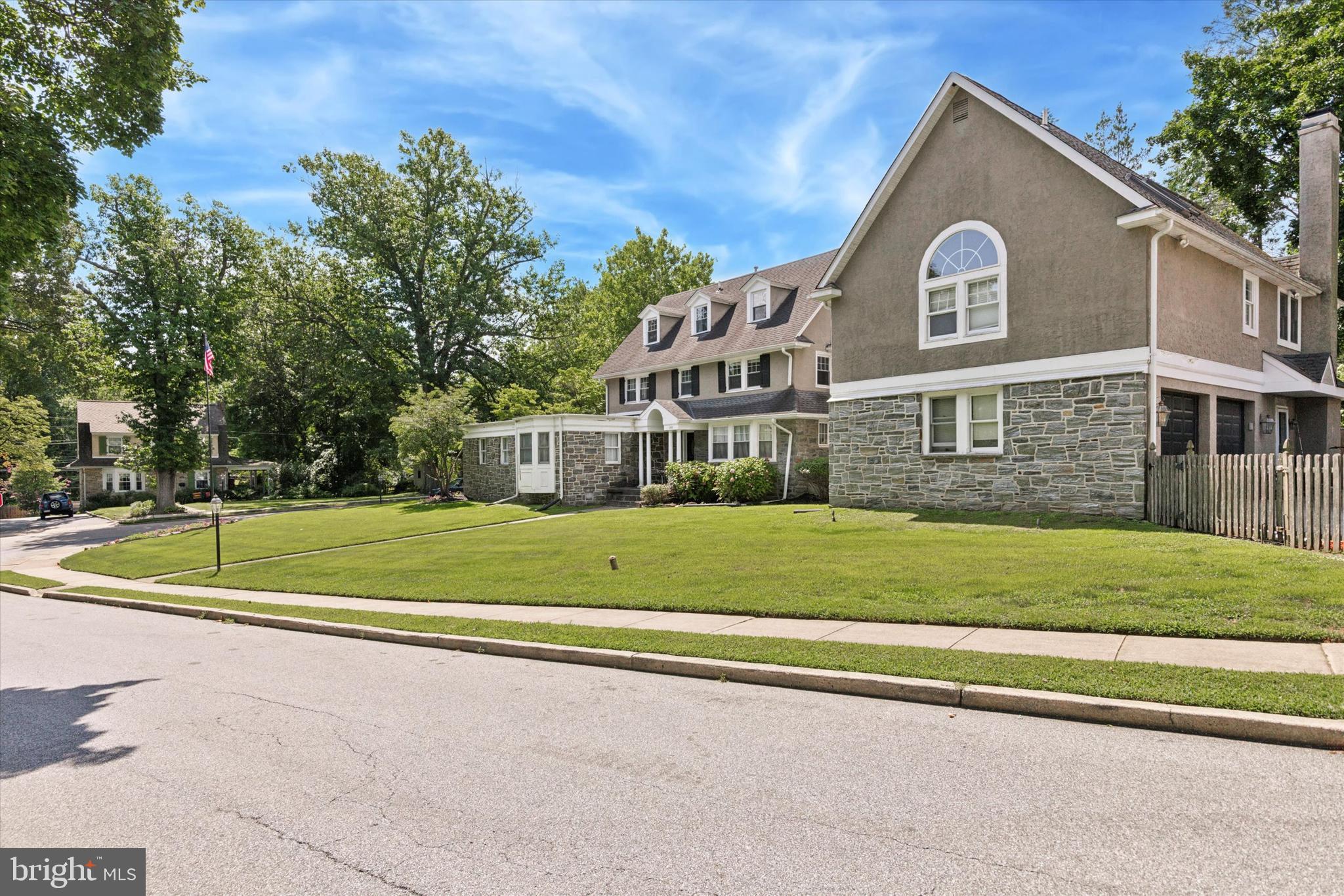 140 North Rolling Road Springfield, PA 19064 - Photo 4 of 34 a view of a house with a swimming pool