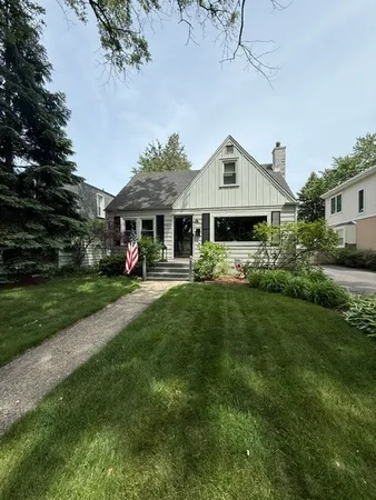 $599,000 | 239 Nora Avenue, Glenview, IL 60025
