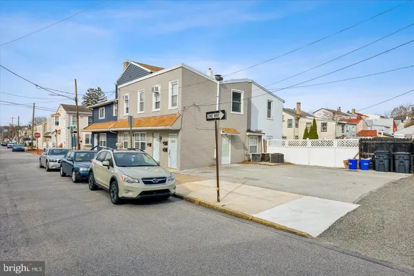 $2,150 | 301 North Darlington Street, Unit B, West Chester, PA 19380