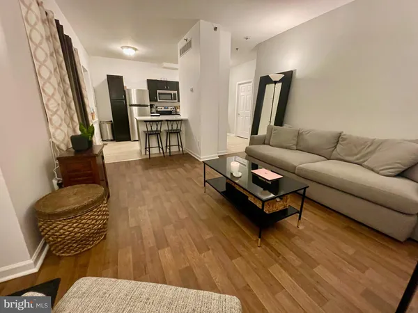 $2,150 | 301 North Darlington Street, Unit B, West Chester, PA 19380