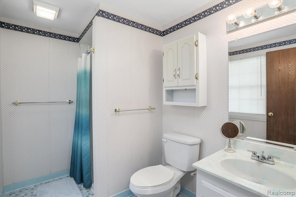 738 Lion Street Rochester Hills, MI 48307 - Photo 28 of 37