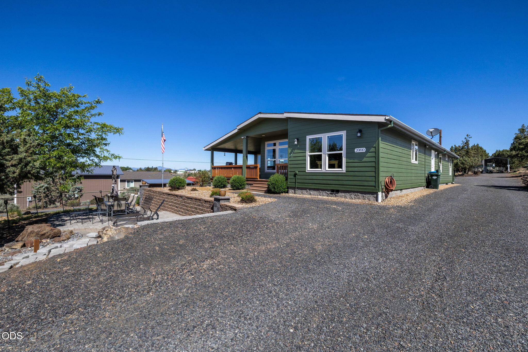 20810 89th Street Bend, OR 97703 - Photo 9 of 87