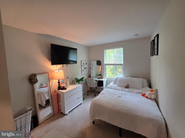 $390,000 | 71 Southwind Drive, Blackwood, NJ 08012