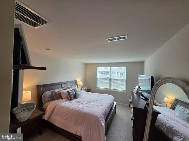 $390,000 | 71 Southwind Drive, Blackwood, NJ 08012