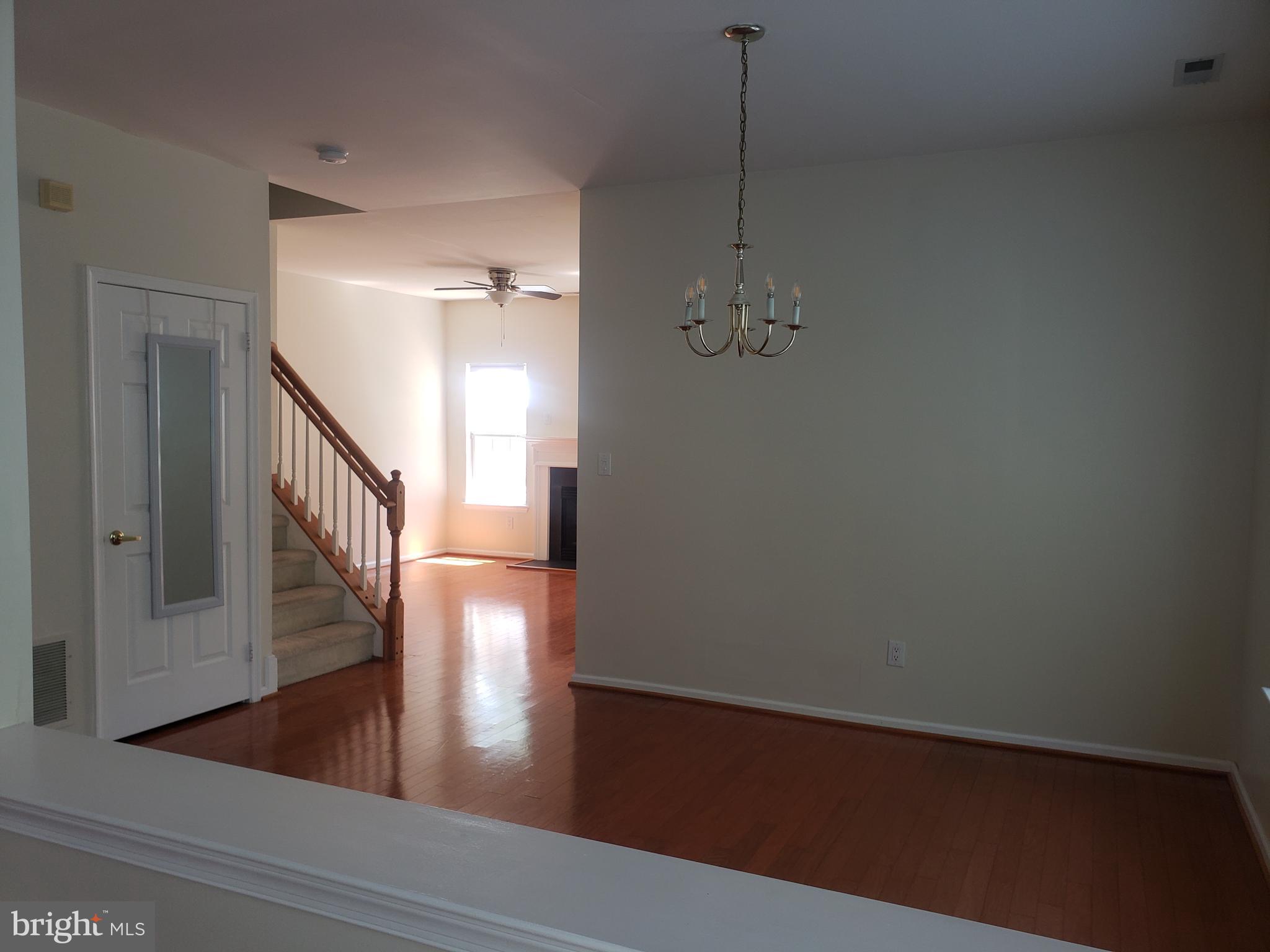35 Versailles Boulevard Cherry Hill, NJ 08003 - Photo 13 of 16 a view of entryway