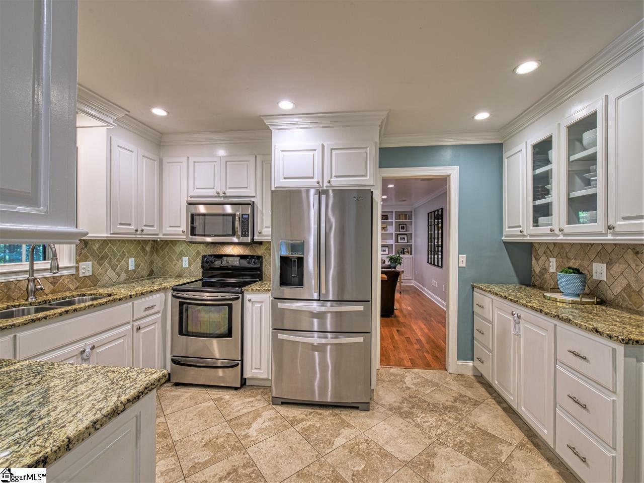 101 Cobblestone Road Greenville, SC 29615 - Photo 12 of 36 Gallery Image 12