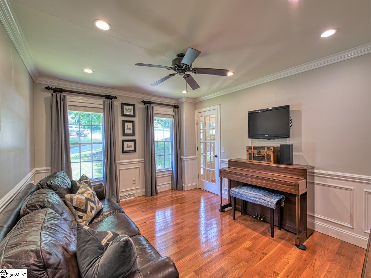101 Cobblestone Road Greenville, SC 29615 - Photo 7 of 36 Gallery Image 7