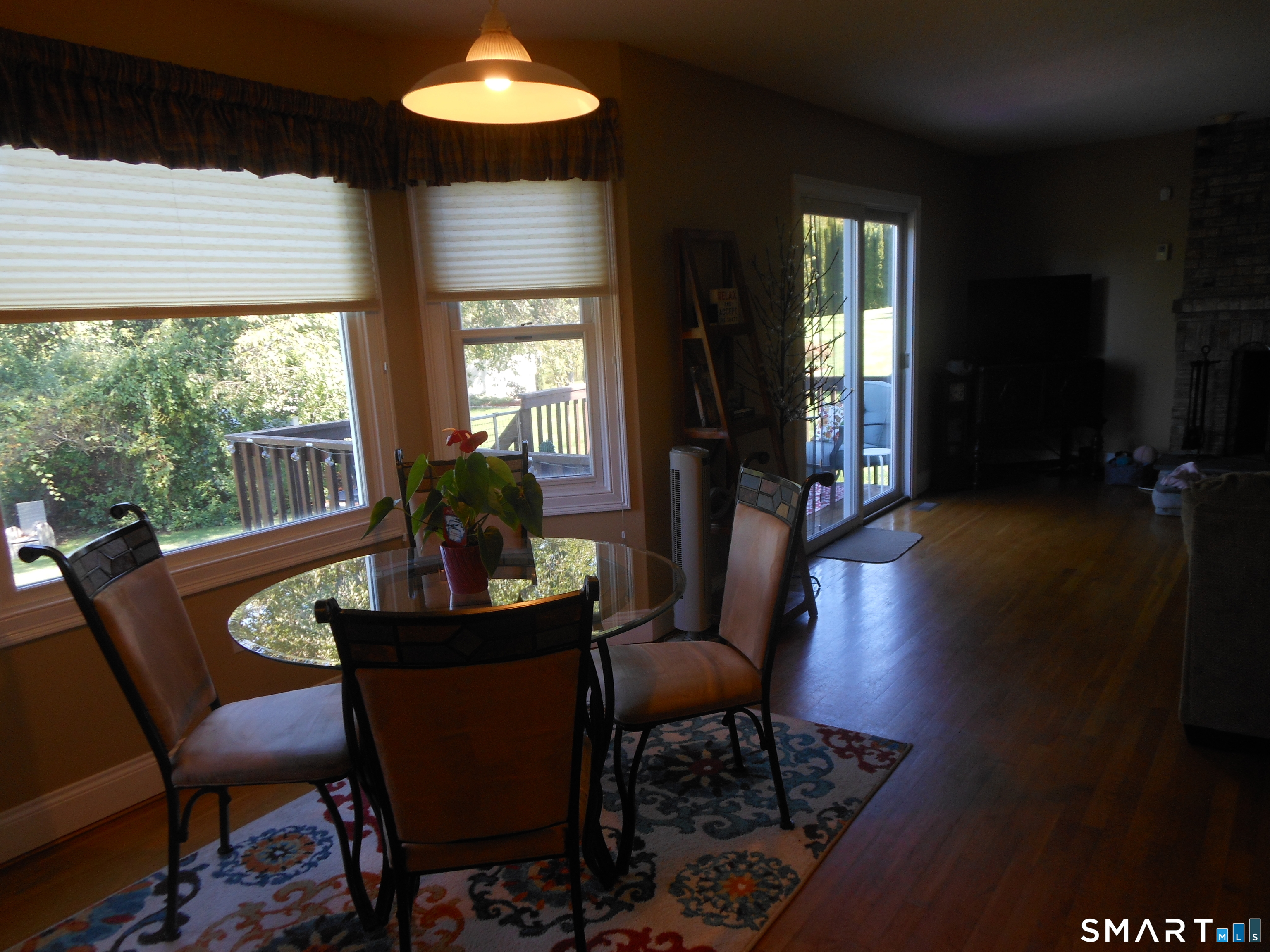 29 Skyview Terrace Manchester, CT 06040 - Photo 3 of 9 a dining room with furniture and wooden floor