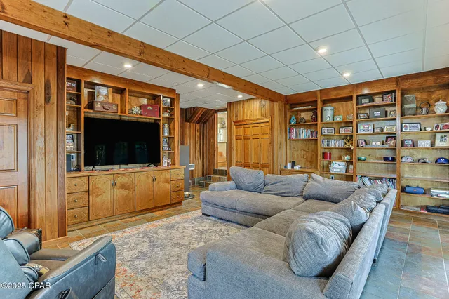 $359,000 | 3351 Bevia Road, Marianna, FL 32446