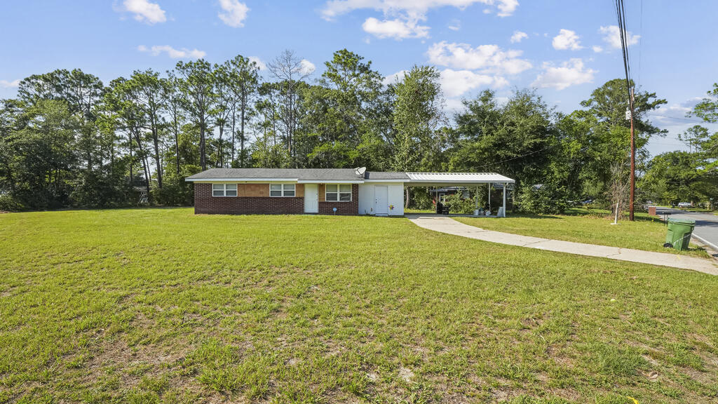 998 7 Oaks Road Jesup, GA 31546 - Photo 1 of 26 Gallery Image 1
