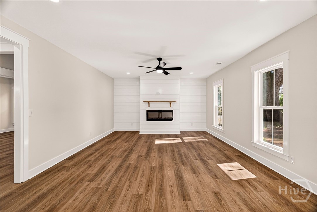 2322 Bonaventure Road Savannah, GA 31404 - Photo 8 of 47