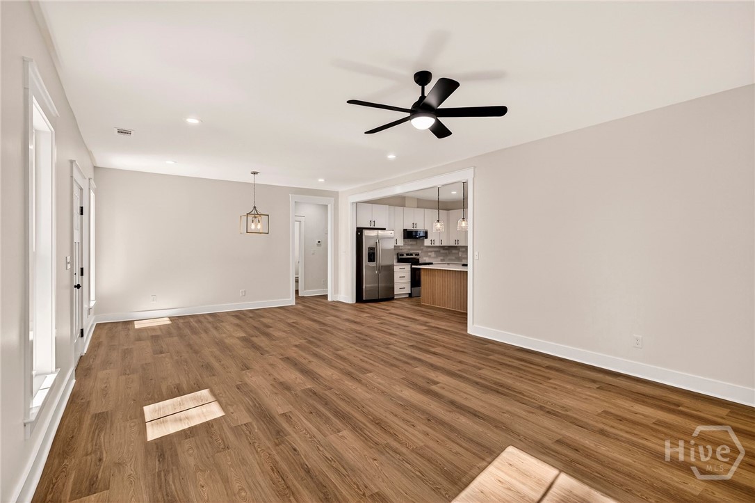 2322 Bonaventure Road Savannah, GA 31404 - Photo 10 of 47