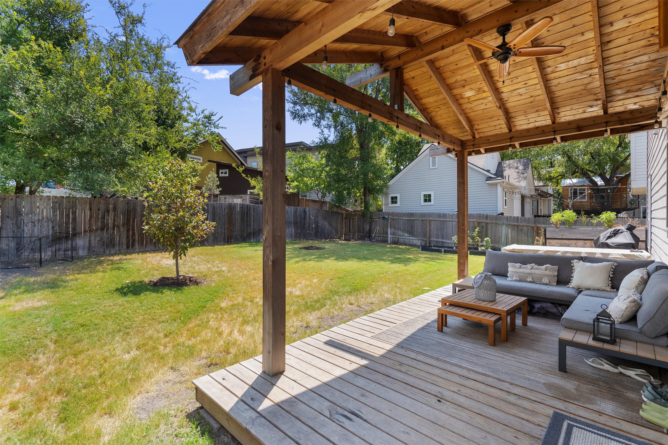 1309 Fort Branch Boulevard Austin, TX 78721 - Photo 16 of 19