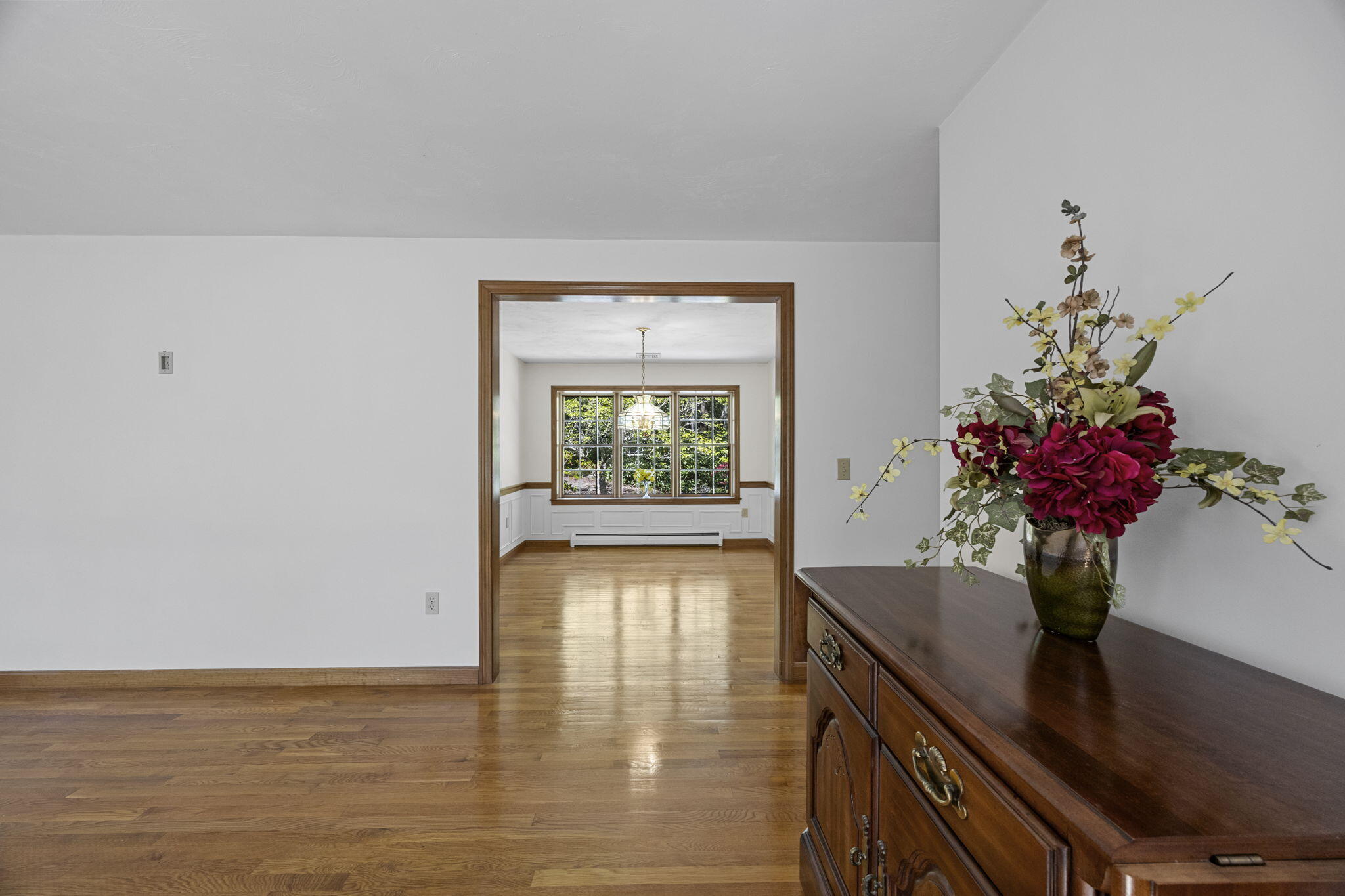 19 Fishermans Landing Road Brewster, MA 02631 - Photo 22 of 58 a view of a room with a potted plant