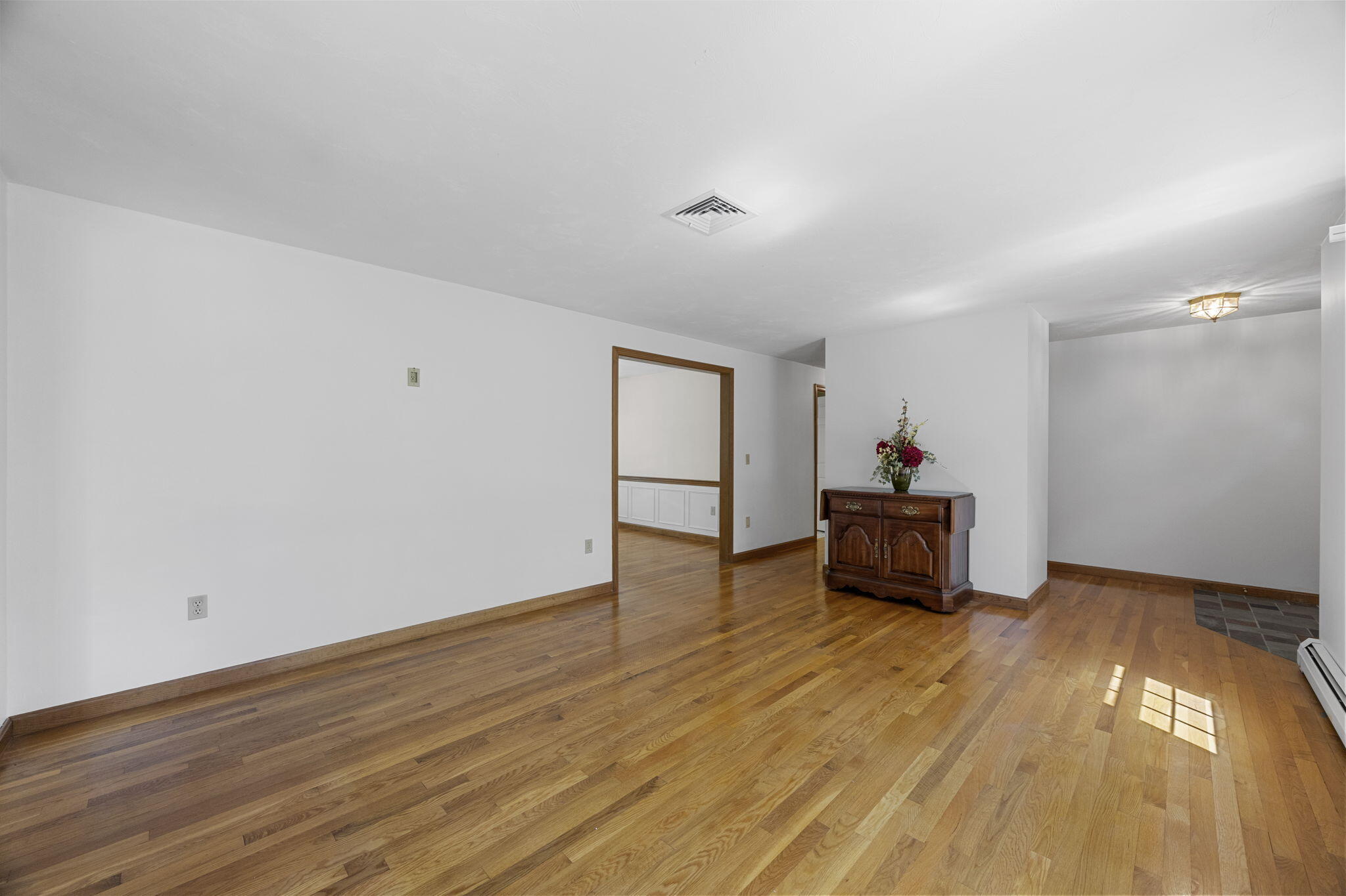 19 Fishermans Landing Road Brewster, MA 02631 - Photo 23 of 58 a view of livingroom with furniture