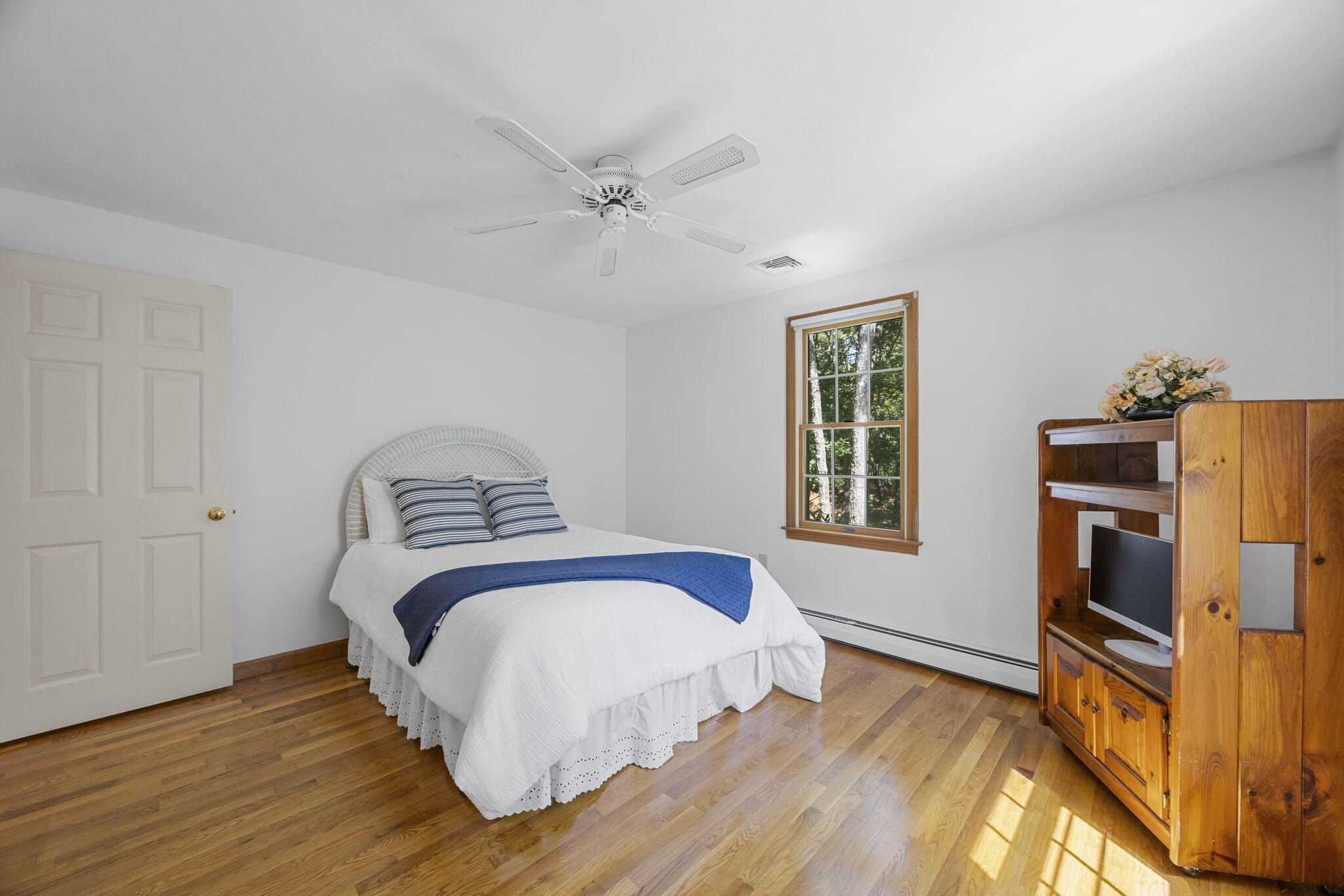 19 Fishermans Landing Road Brewster, MA 02631 - Photo 30 of 58 Second bedroom