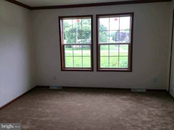 34 Station Road Leesburg, NJ 08327 - Photo 6 of 14