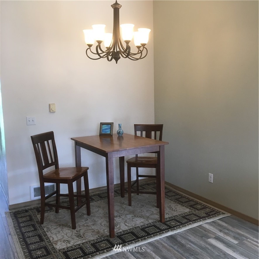 18139 Sunshine Lane Southwest Rochester, WA 98579 - Photo 6 of 19