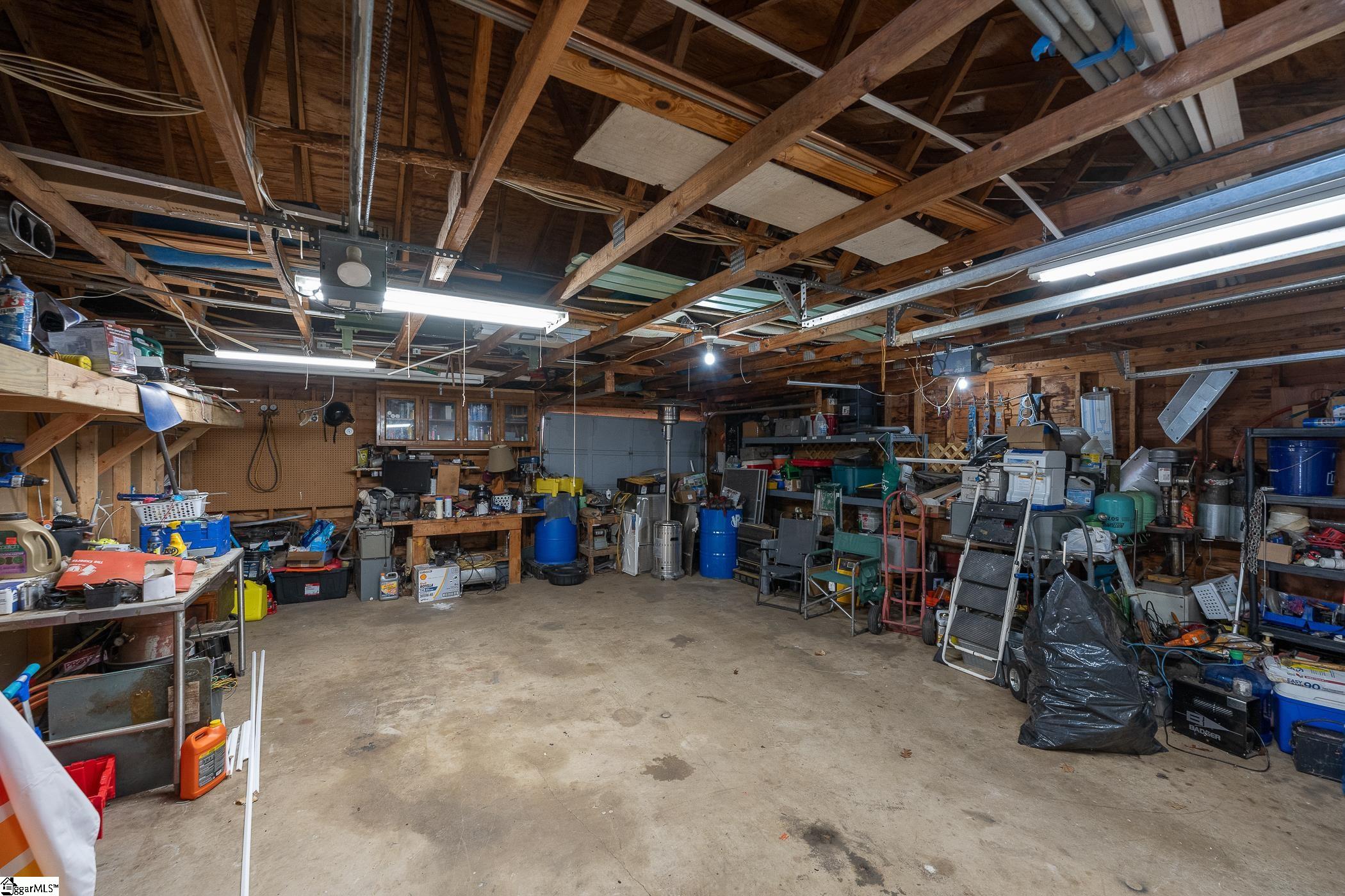 390 State Rd S-30-751 Laurens, SC 29360 - Photo 19 of 24