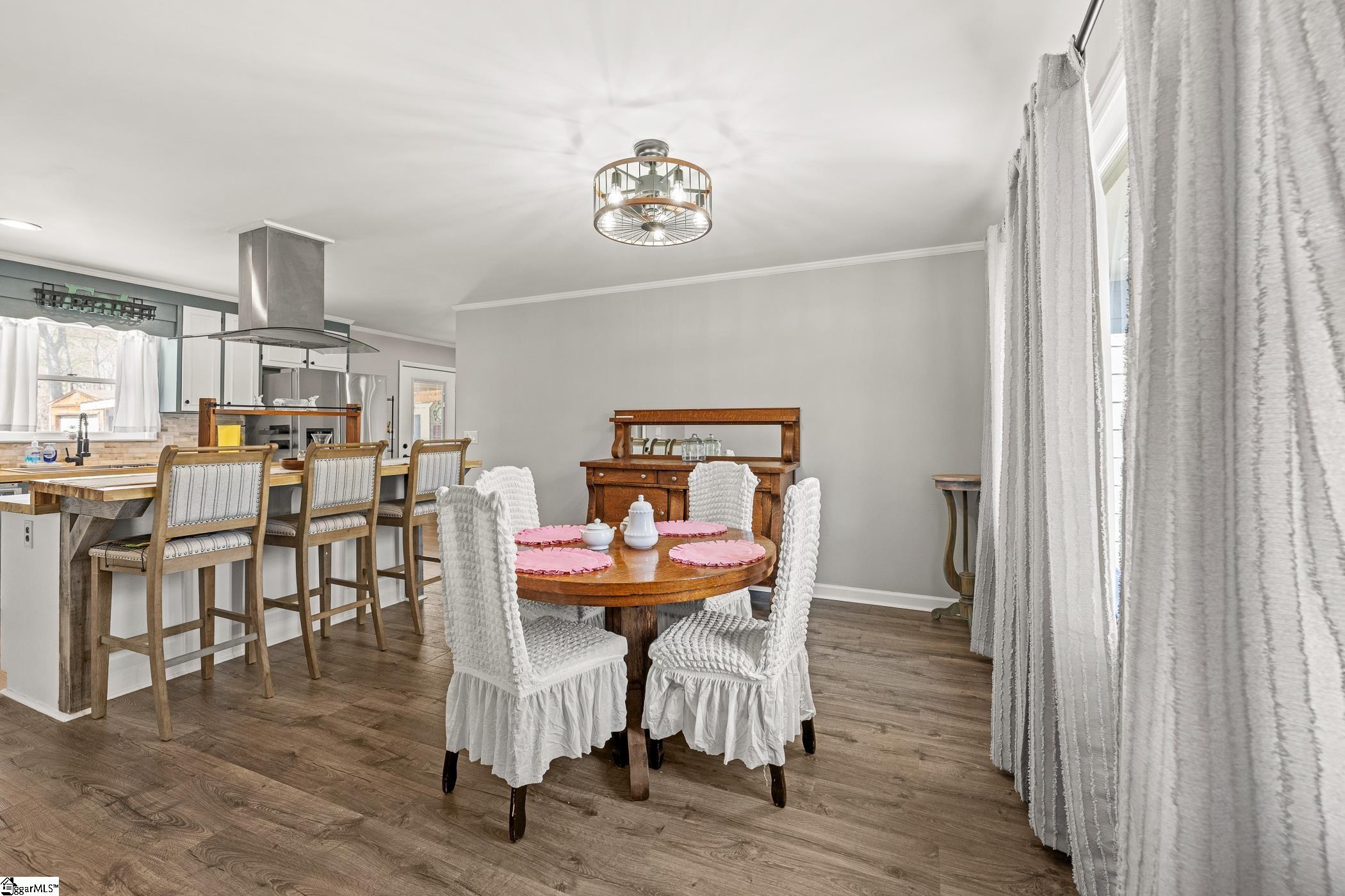 390 State Rd S-30-751 Laurens, SC 29360 - Photo 4 of 24