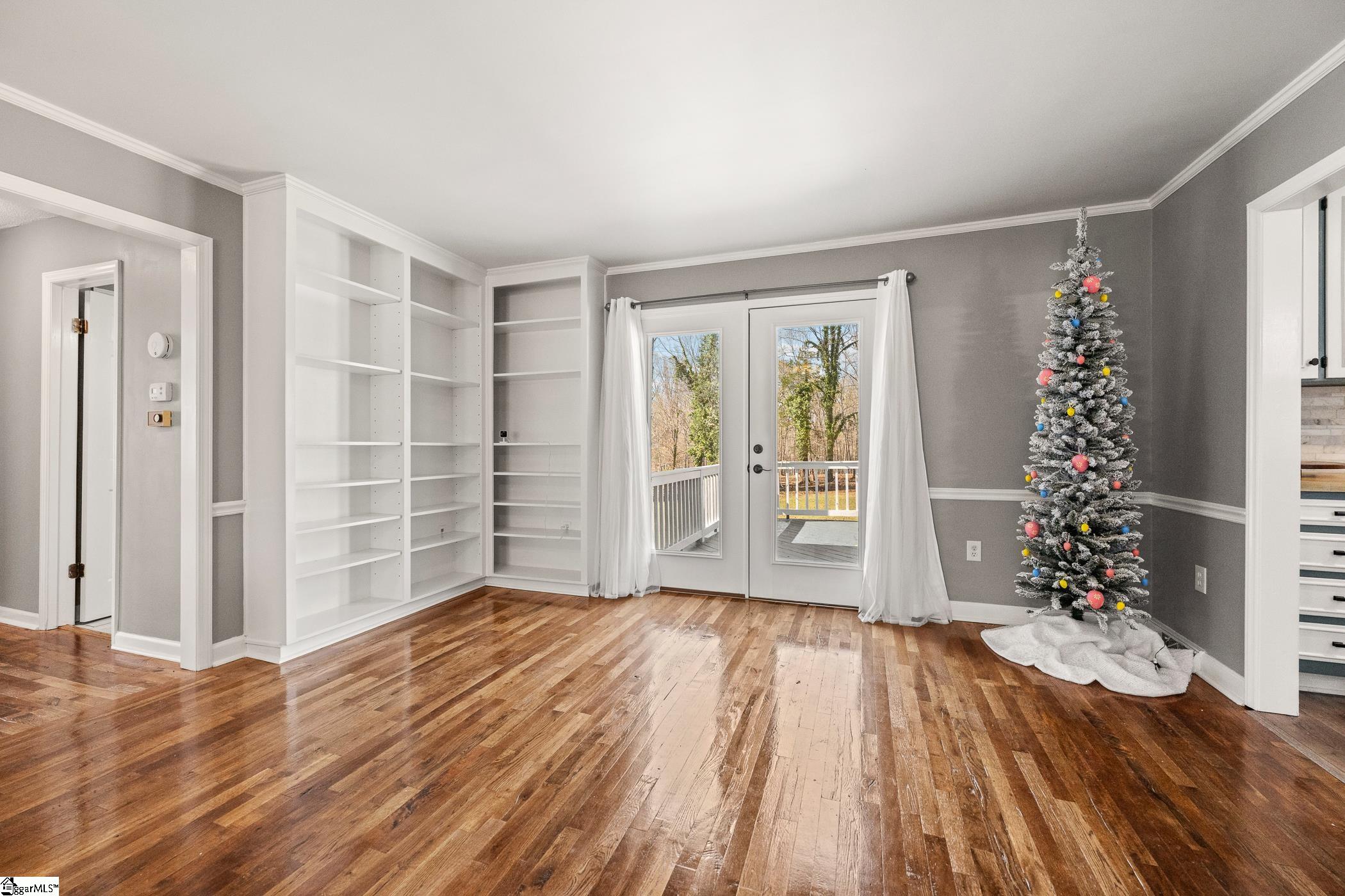 390 State Rd S-30-751 Laurens, SC 29360 - Photo 8 of 24