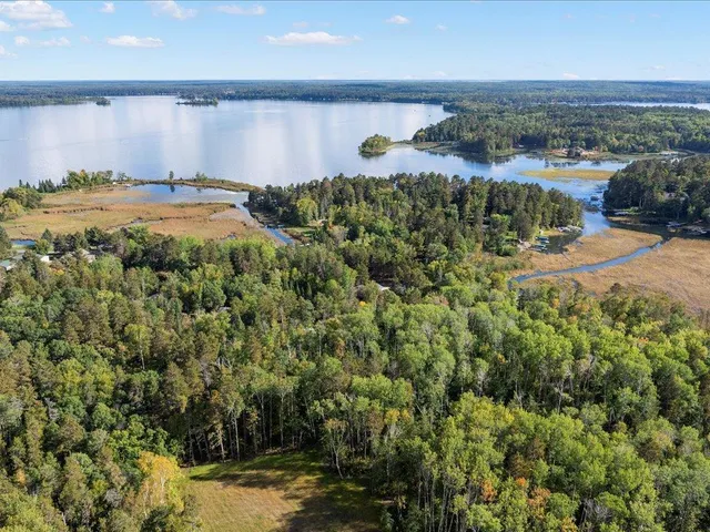 $299,900 | 37061 Delta Bay Road, Pine River, MN 56474