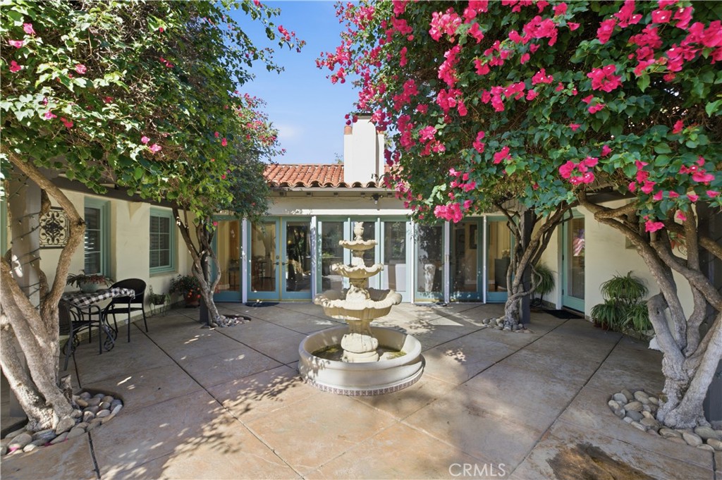 2855 McAllister Street Riverside, CA 92503 - Photo 13 of 75