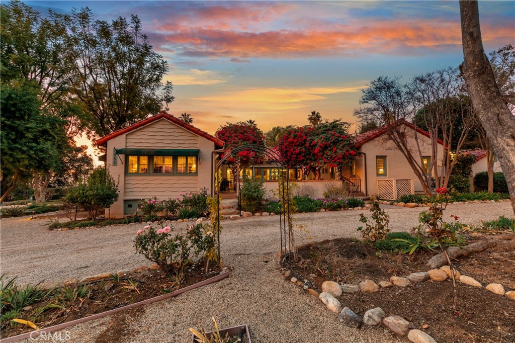 2855 McAllister Street Riverside, CA 92503 - Photo 66 of 75 a front view of a house with a yard
