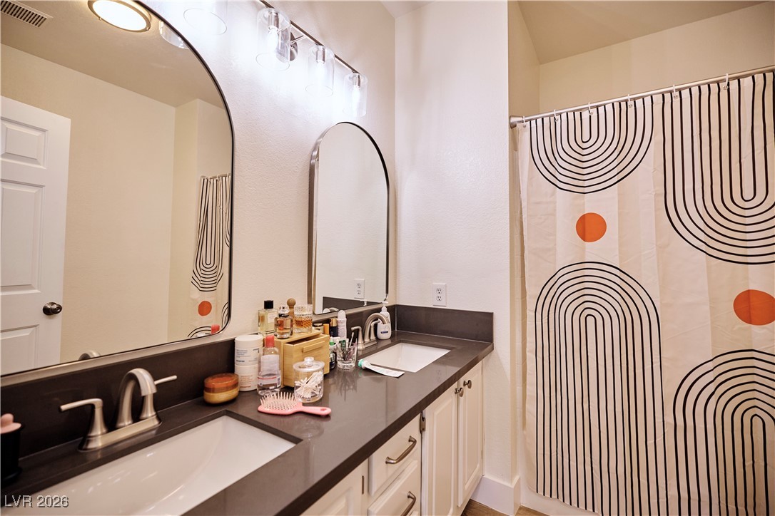 4820 Black Bear Road, Unit 203 Las Vegas, NV 89149 - Photo 4 of 19