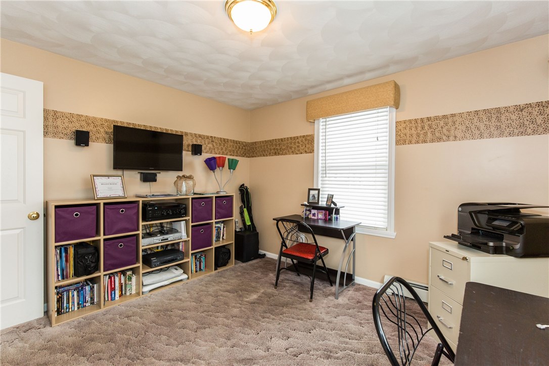 203 Gleaner Chapel Road Scituate, RI 02857 - Photo 14 of 36