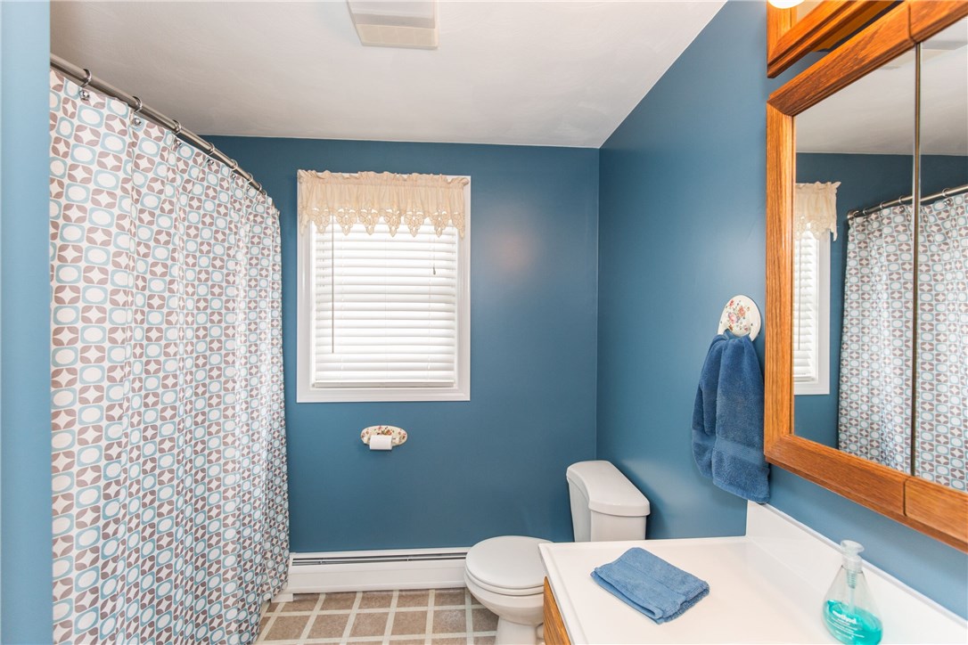 203 Gleaner Chapel Road Scituate, RI 02857 - Photo 17 of 36