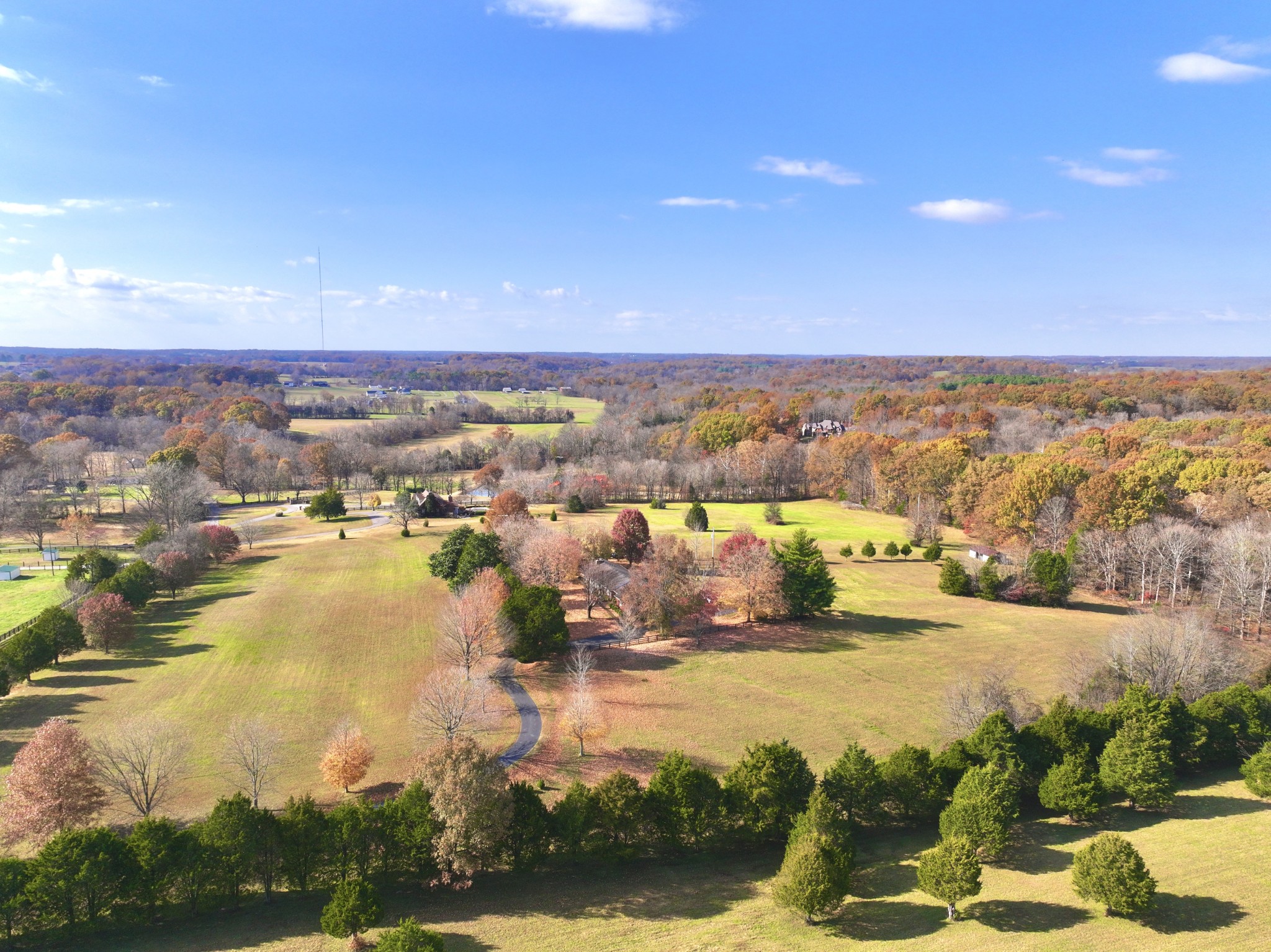 6881 Glidewell Road Cross Plains, TN 37049 - Photo 7 of 35