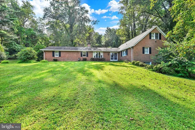 $575,000 | 4302 Manorwood Drive, Glen Arm, MD 21057